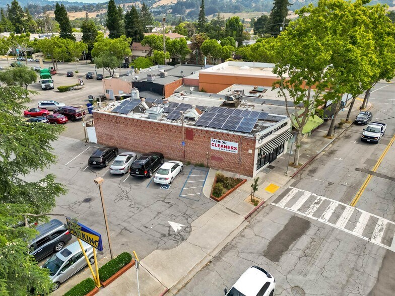 More Photos Of , San Leandro General Retail For Sale