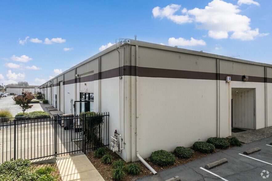 Primary Photo Of 1542 Tanforan Ave, Woodland Unknown For Lease