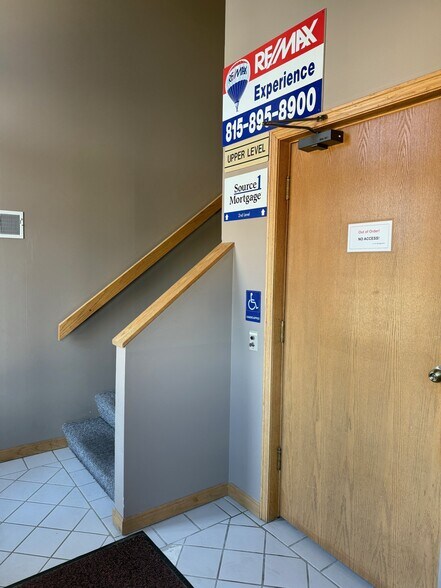More Photos Of 1430 DeKalb Ave, Sycamore Office For Lease
