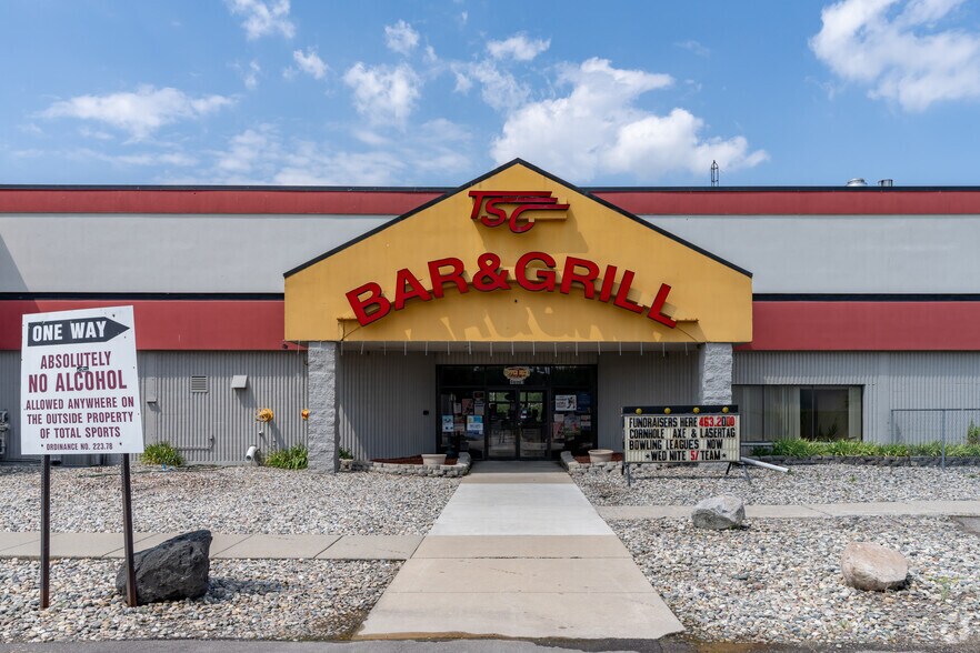 More Photos Of 40501 Production Dr, Harrison Township Freestanding For Sale