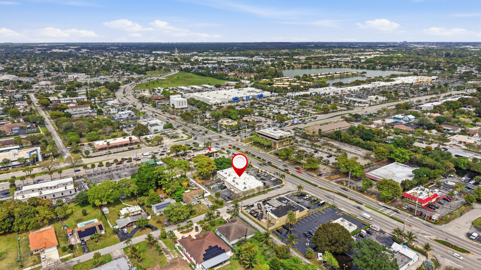 More Photos Of 401-417 N State Road 7, Margate General Retail For Sale