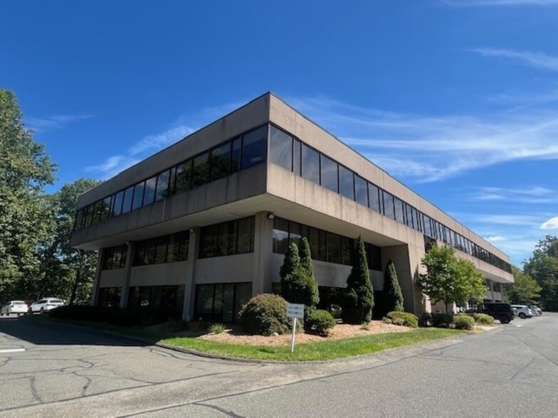 More Photos Of 231 Farmington Ave, Farmington Medical For Sale