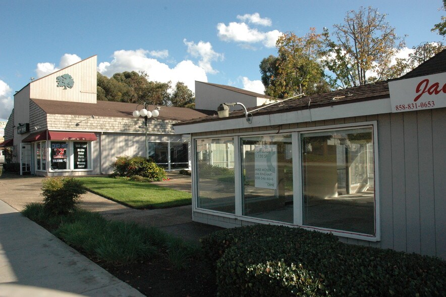 More Photos Of 9323-9379 Mira Mesa Blvd, San Diego General Retail For Lease