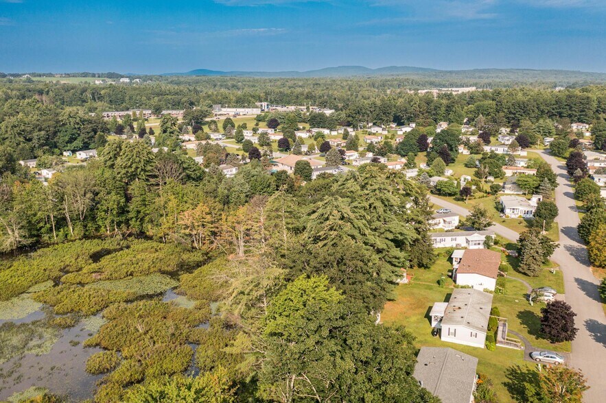 More Photos Of 11 Tamarack Lane -1, Rochester Manufactured Housing Mobile Home Park For Sale