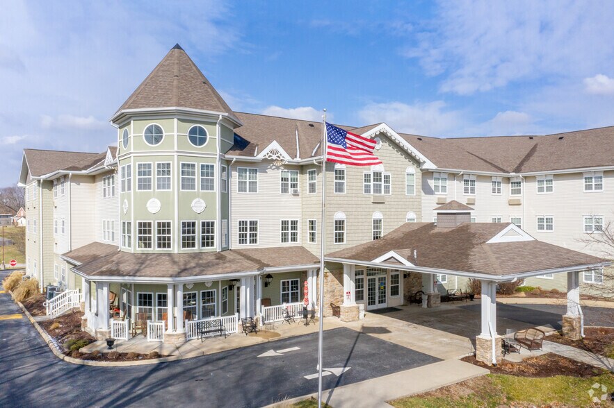 More Photos Of 1207 Vandalia St, Collinsville Assisted Living For Sale