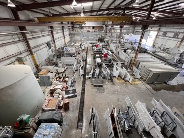 More Photos Of 1842 Gunn Hwy, Odessa Flex For Lease