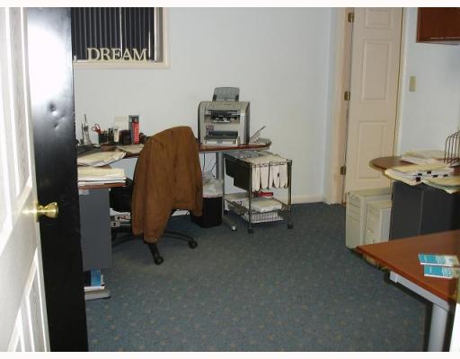 More Photos Of 260 Middlesex Essex Tpke, Iselin Office For Lease