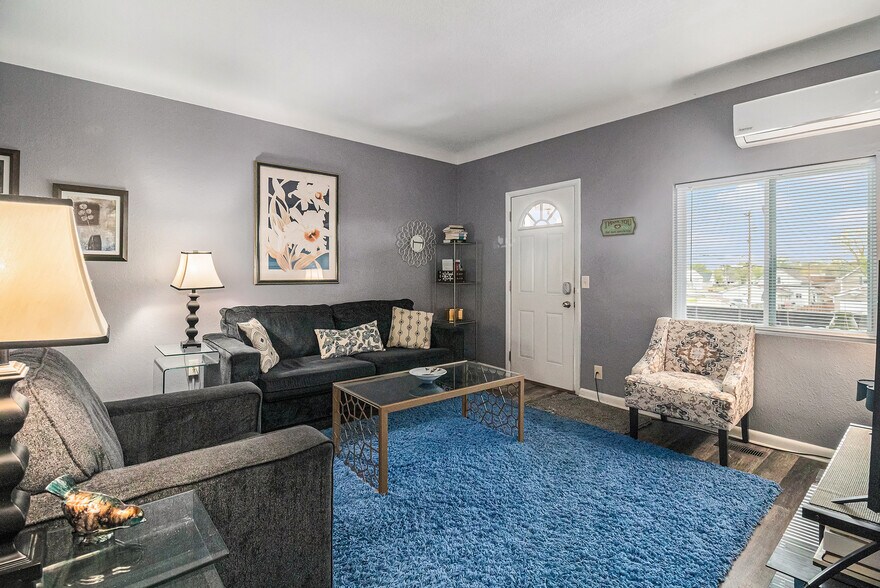 More Photos Of 107 E Main St, Deshler Storefront Retail Residential For Sale