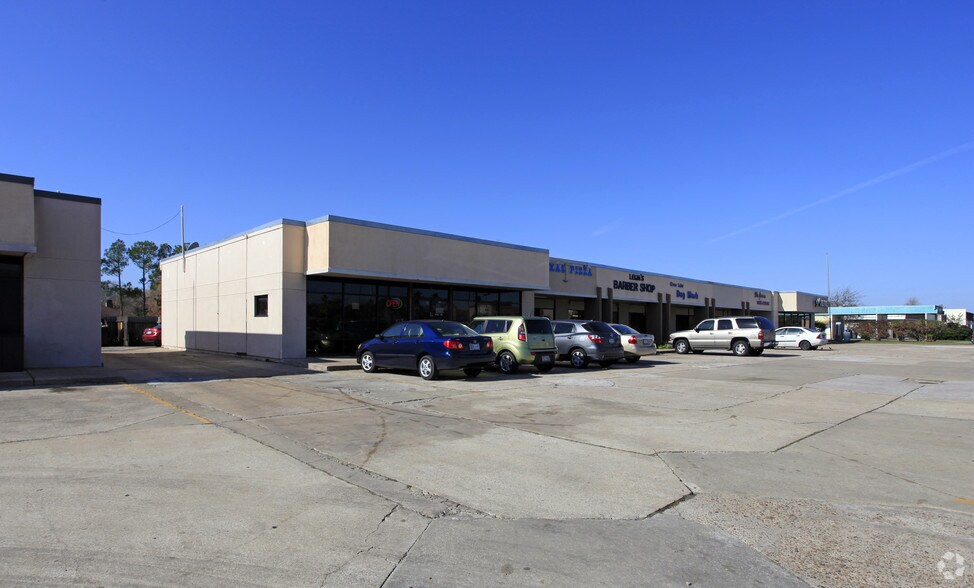 Primary Photo Of 16504-16524 Sea Lark Rd, Houston Unknown For Lease