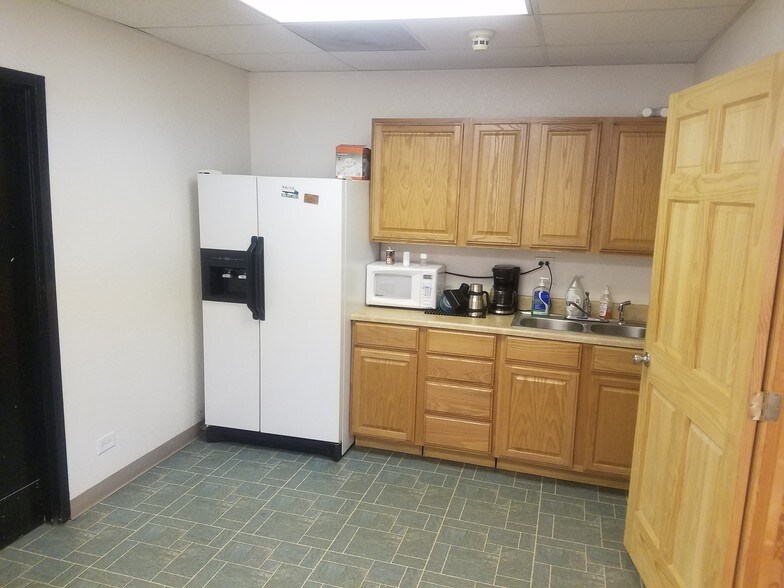 More Photos Of 3745 E 50th Ave, Denver Warehouse For Lease