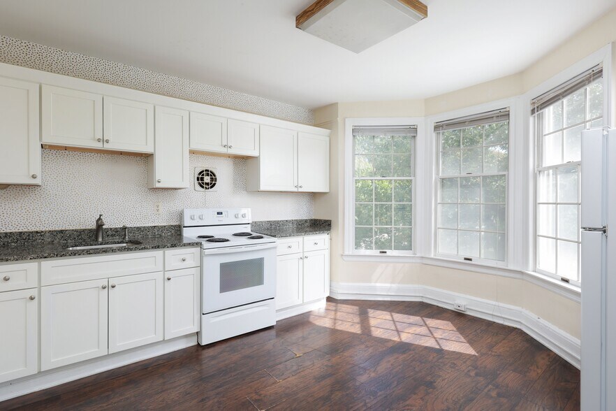 More Photos Of 102-104 South Ave W, Cranford Apartments For Sale