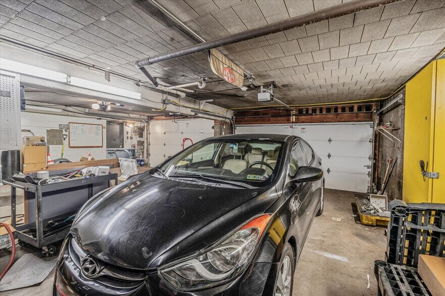 More Photos Of 723 Braddock Ave, Braddock Office For Sale