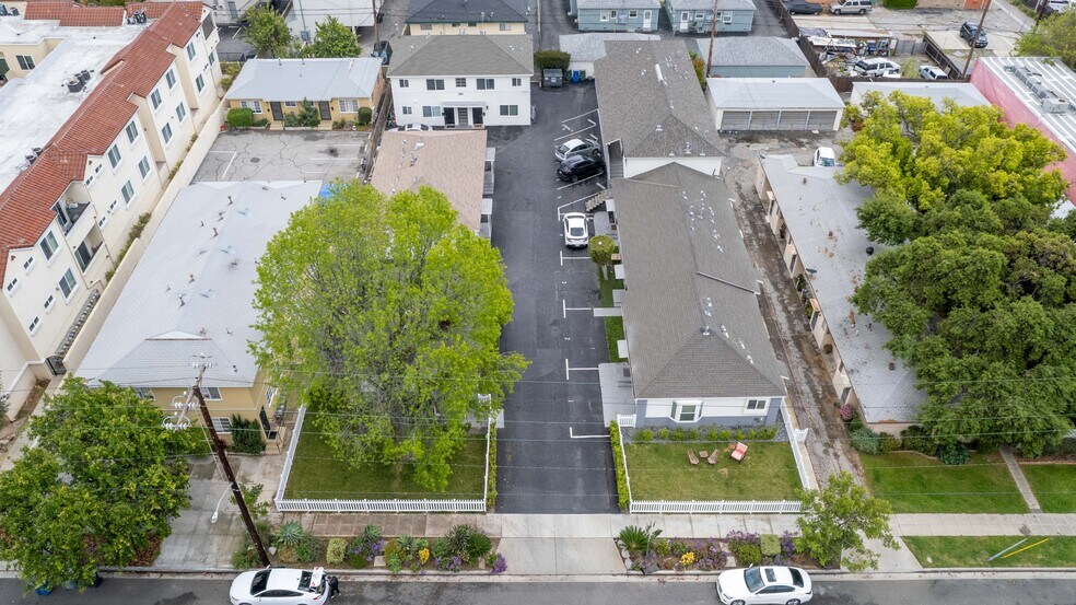 More Photos Of 240-260 E Providencia Ave, Burbank Apartments For Sale