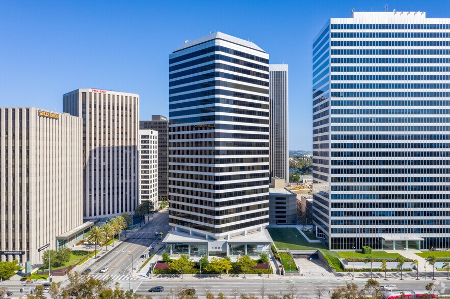 More Photos Of 1801 Century Park E, Los Angeles Office For Lease