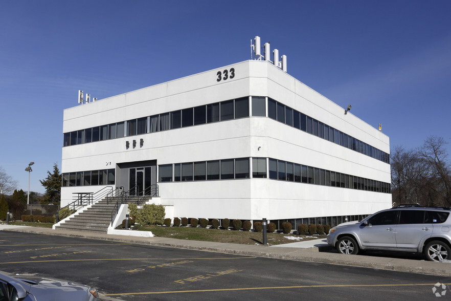 Primary Photo Of 333 Route 25A, Rocky Point Medical For Sale