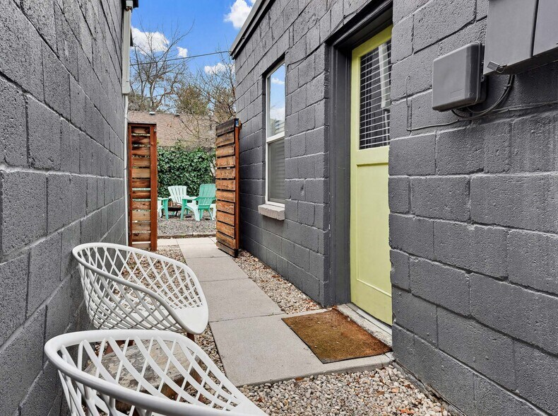 More Photos Of 2104 N 18th St, Boise Apartments For Sale