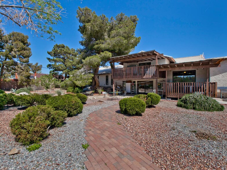 More Photos Of 2675 Westwind Rd, Las Vegas Specialty For Sale