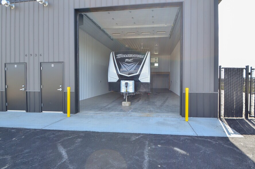 More Photos Of 6936 All Terrain Ave, Billings Self Storage For Lease