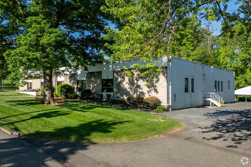 More Photos Of 2 Russo Pl, Berkeley Heights Warehouse For Sale