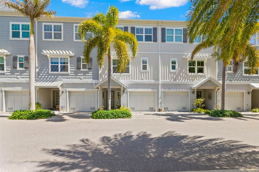 More Photos Of 3157 Nautical Pl S, Saint Petersburg Multifamily For Sale