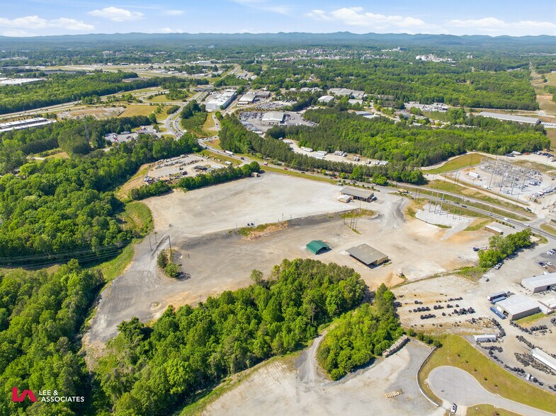 More Photos Of 1364 Candler Rd, Gainesville Truck Terminal For Lease