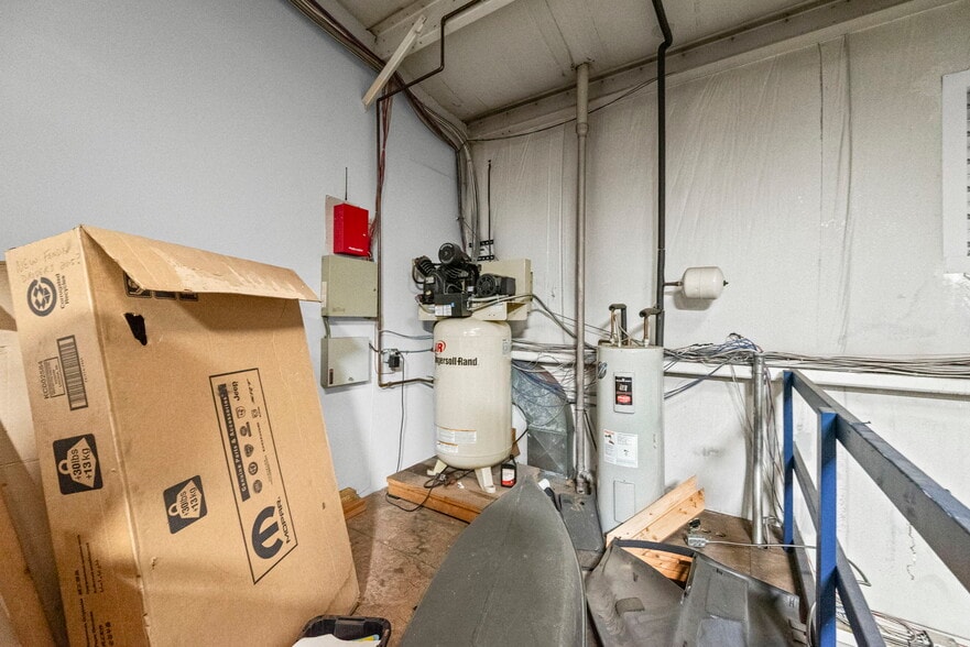 More Photos Of 3960 State Road 38 E, Lafayette Auto Dealership For Sale