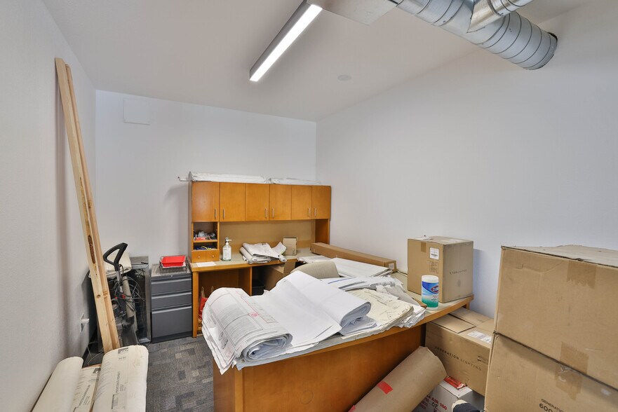 More Photos Of 6620 Monterey Rd, Gilroy Warehouse For Sale
