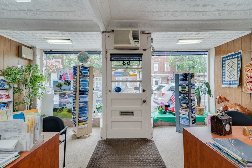 More Photos Of 53 Audrey Ave, Oyster Bay Storefront Retail Residential For Sale