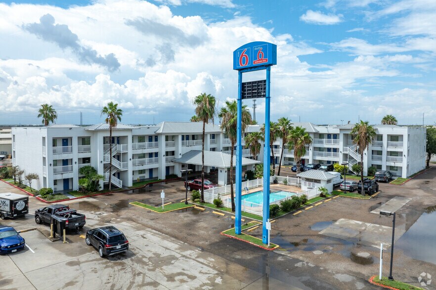 More Photos Of 6301 Interstate 37, Corpus Christi Hospitality For Sale