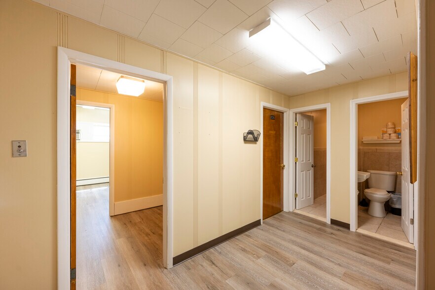 More Photos Of 64 Gleneida Ave, Carmel Storefront Retail Office For Lease