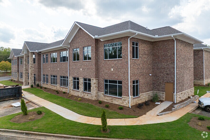 More Photos Of 1164 Satellite Blvd NW, Suwanee Medical For Sale