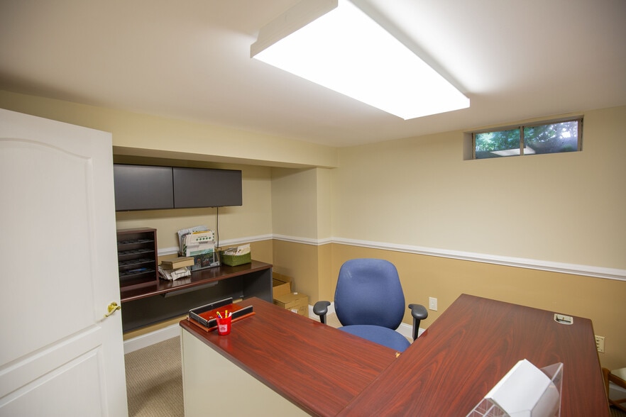 More Photos Of 524 S Main St, Bel Air Office For Sale