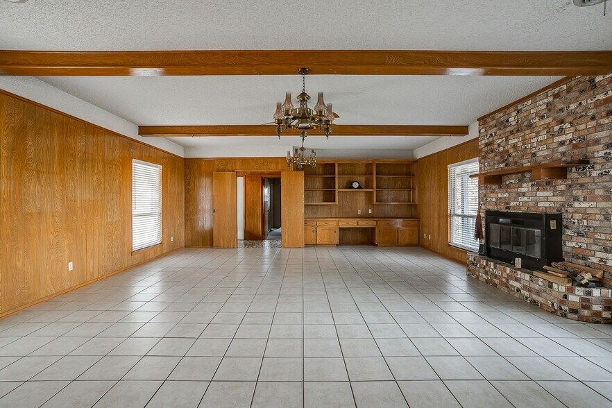 More Photos Of 938 County Road 3341, Paradise Land For Sale