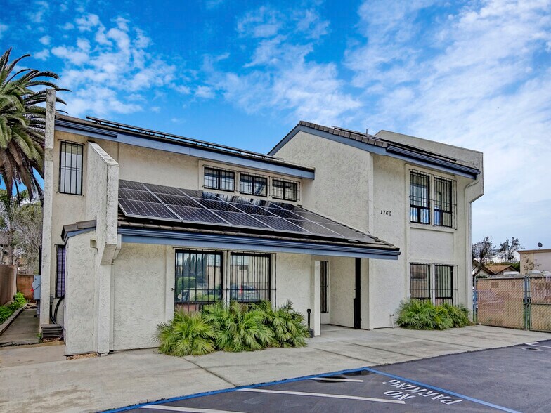 Primary Photo Of 1760 S Escondido Blvd, Escondido Office For Lease