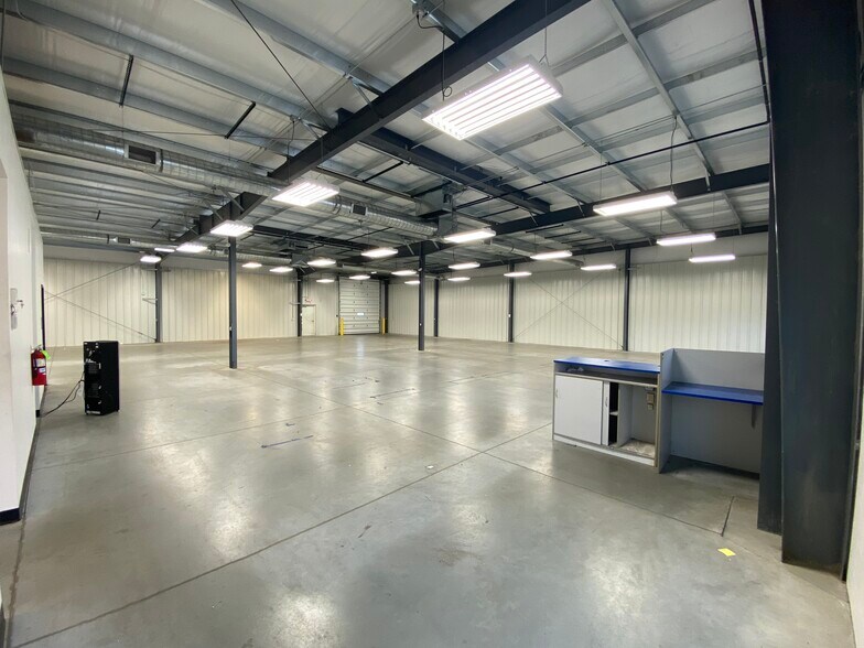 More Photos Of 1793 N Main St, Orrville Service For Sale