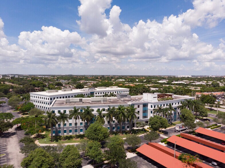 More Photos Of 9850 NW 41st St, Doral Unknown For Lease