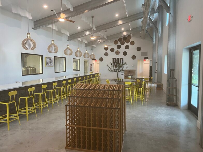 More Photos Of 20948 Corkscrew Rd, Estero Winery Vineyard For Sale