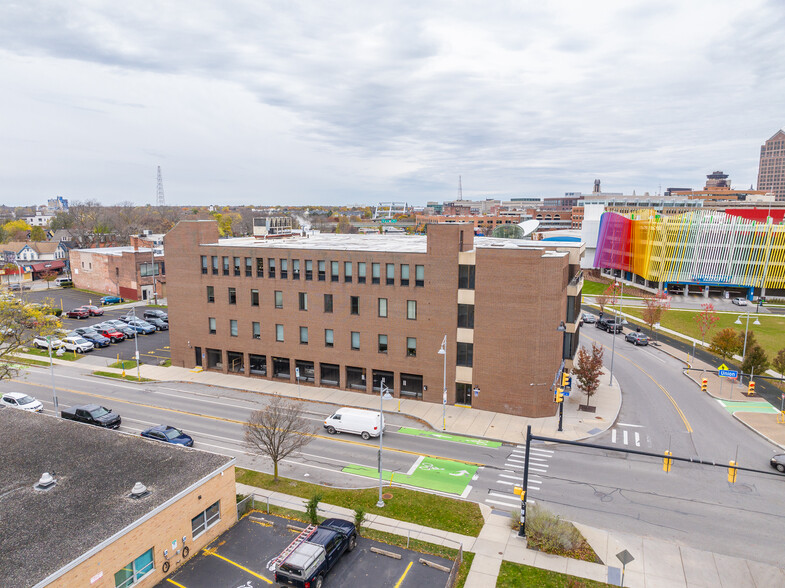 Primary Photo Of 109 S Union St, Rochester Medical For Lease