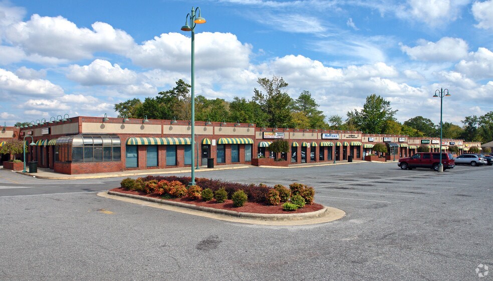 More Photos Of 3604 Macon Rd, Columbus Unknown For Lease