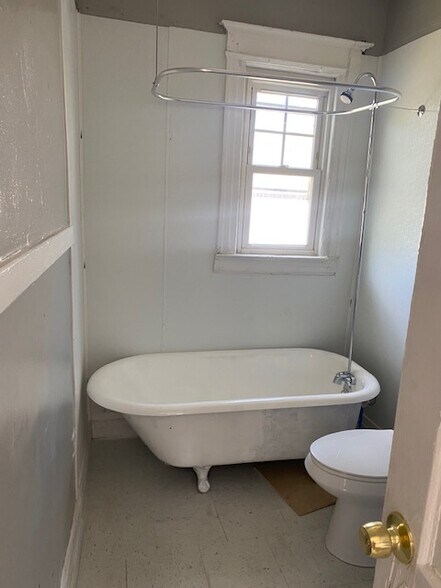 More Photos Of 11 Maria St, Rochester Apartments For Sale