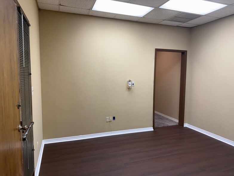 More Photos Of 800 N Spring St, Shreveport Office For Lease
