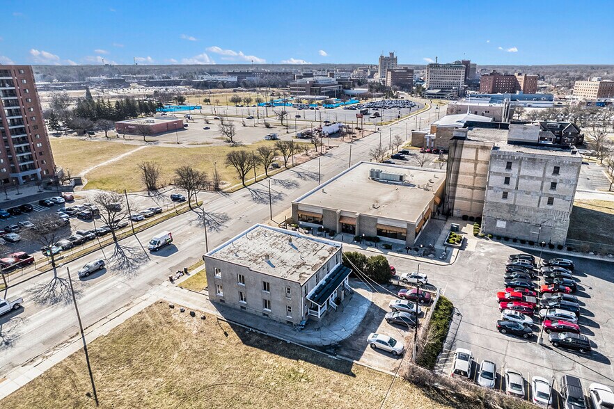 More Photos Of 1001 N Saginaw St, Flint Apartments For Sale