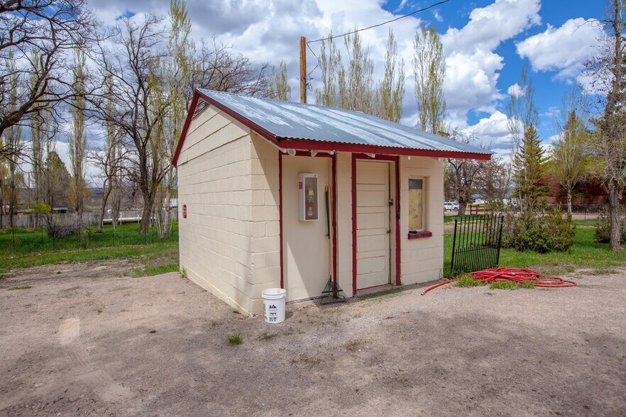 More Photos Of 60311 W Highway 40, Maybell Convenience Store For Sale
