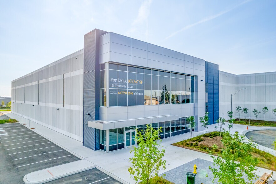 More Photos Of 121 Thirtieth St, Toronto Industrial For Lease