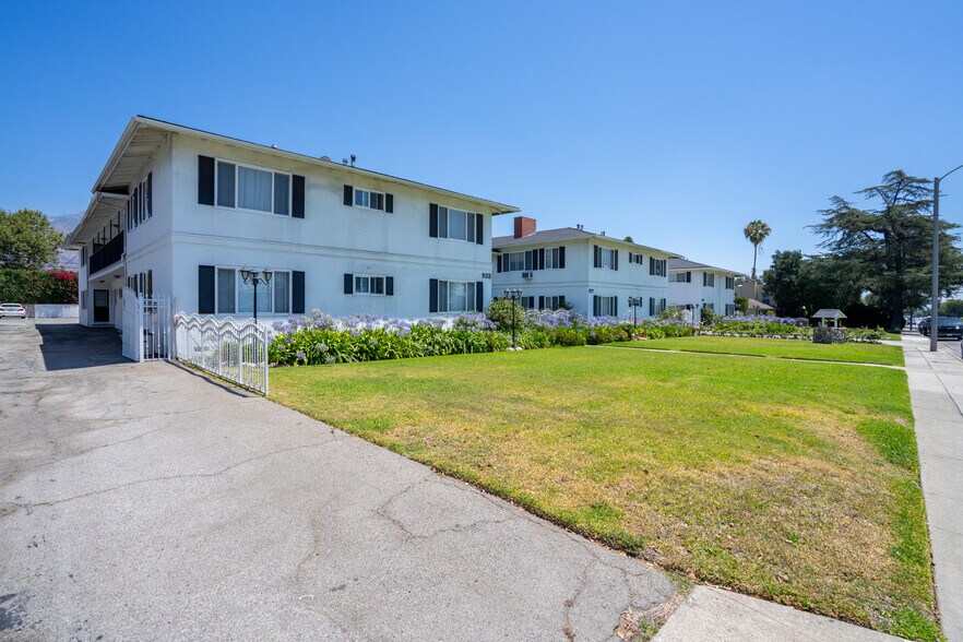 More Photos Of 921-933 W Huntington Dr, Arcadia Apartments For Sale