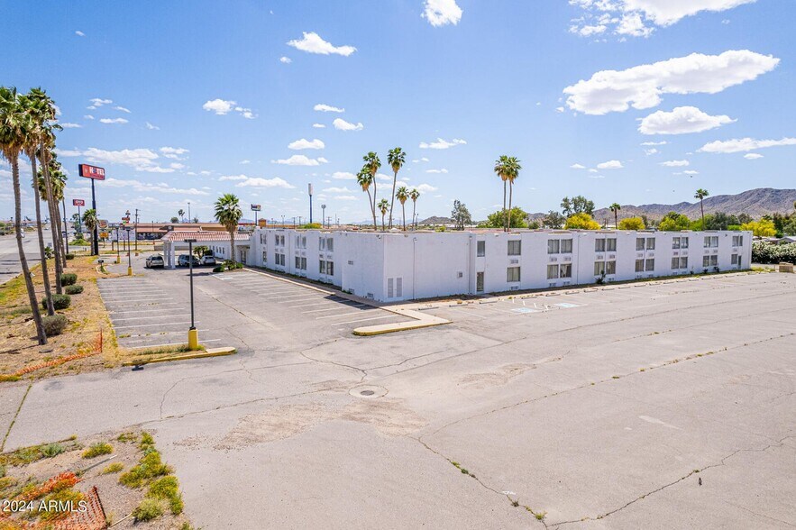 More Photos Of 5540 N Sunland Gin Rd, Casa Grande Hospitality For Sale
