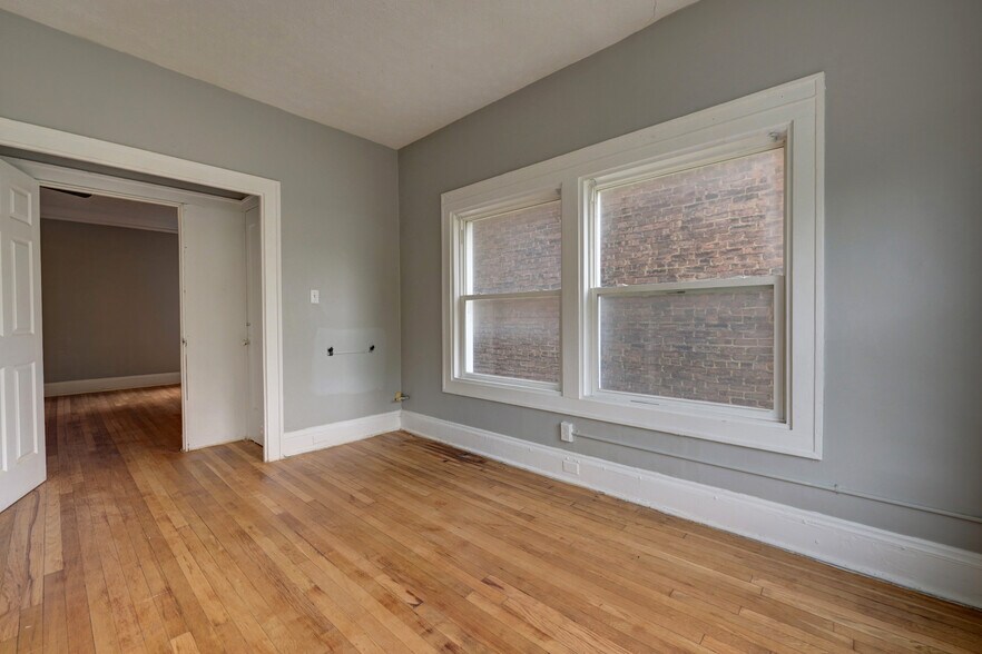 More Photos Of 14120 Superior Rd, Cleveland Multifamily For Sale