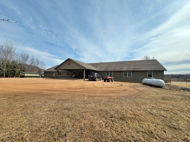 More Photos Of 104995 Back Country Rd, Spencer Assisted Living For Sale
