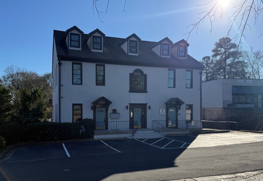 More Photos Of 280 S Atlanta St, Roswell Medical For Lease