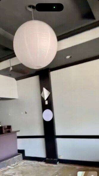 More Photos Of 270 S La Cienega Blvd, Beverly Hills Storefront For Sale
